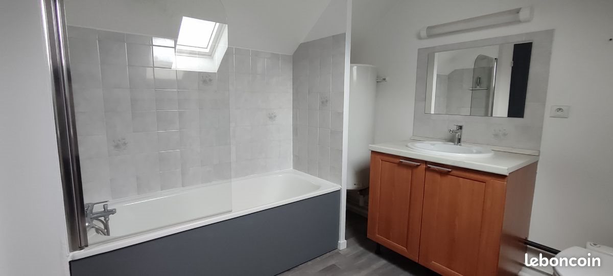 Appartement à louer, 64m², Serrières-en-Chautagne