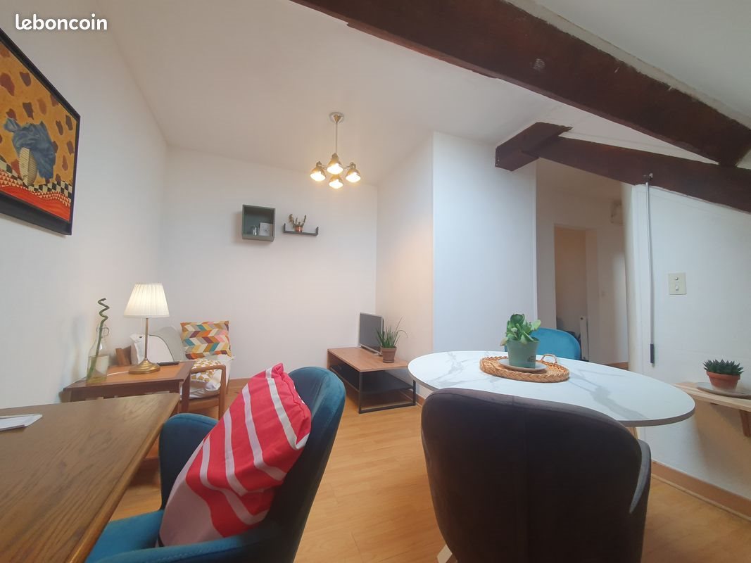 Appartement à louer, 45m², Reims