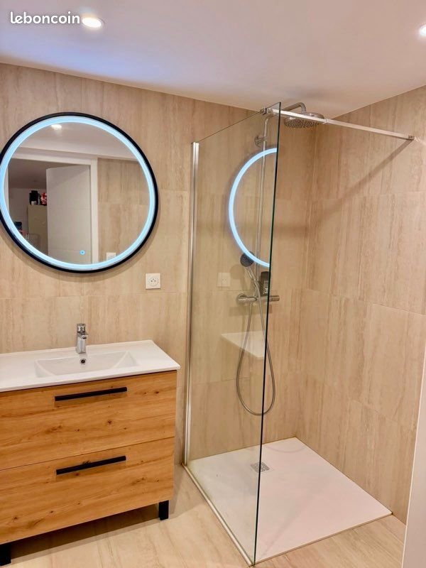 Appartement à louer, 87m², Trets