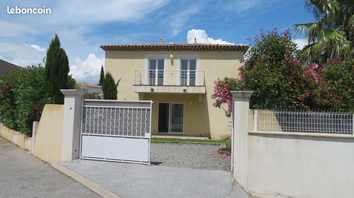Maison à louer, 113m², Fréjus