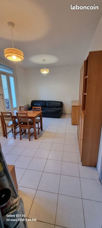 Appartement à louer, 42m², Paulhan