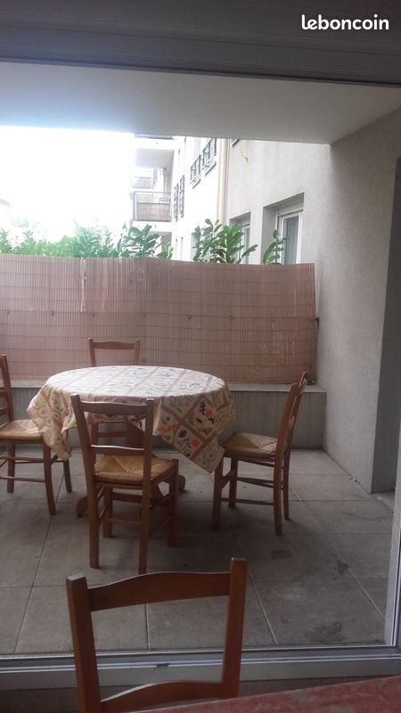 Appartement à louer, 65m², Lyon 8ème