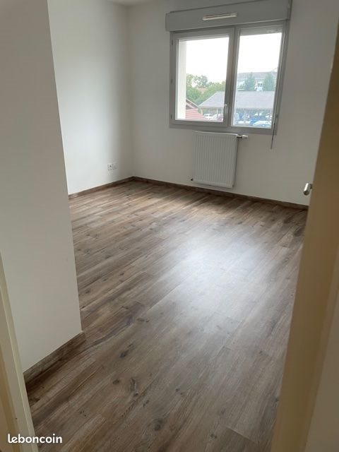 Appartement à louer, 43m², Valleiry