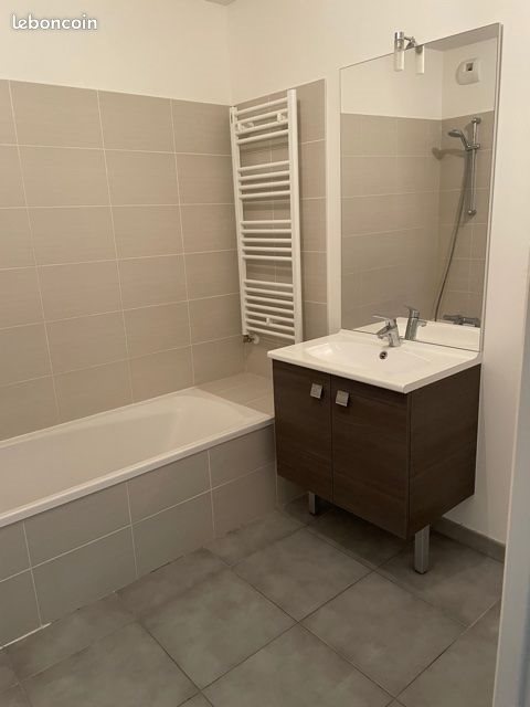 Appartement à louer, 43m², Valleiry