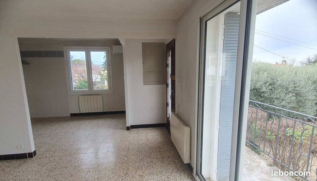 Appartement à louer, 69m², Carpentras