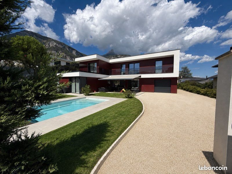 Maison à vendre, 180m², Bernin