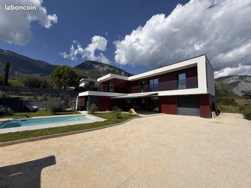 Maison à vendre, 180m², Bernin