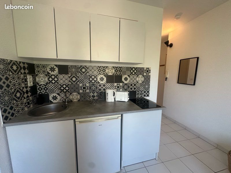 Appartement à louer, 25m², Arles