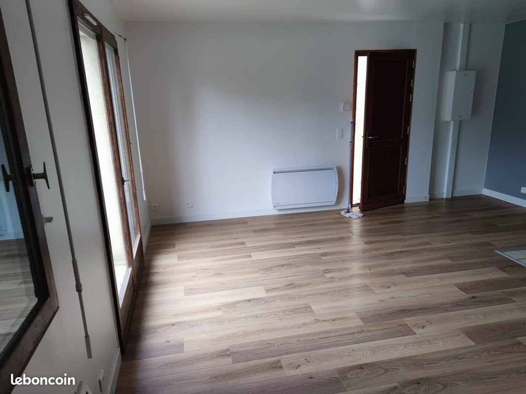 Appartement à louer, 39m², Cergy