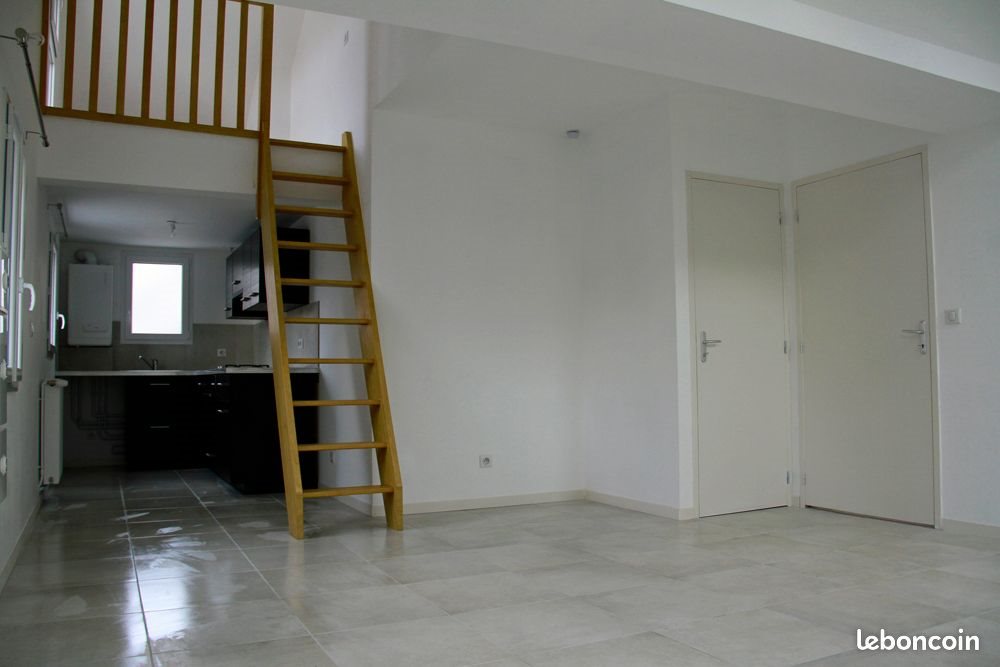 Appartement à louer, 52m², Monnaie