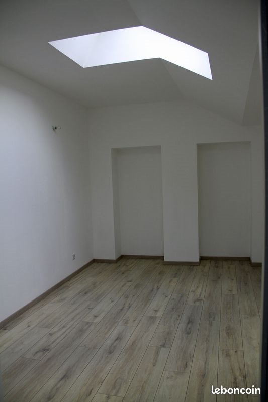 Appartement à louer, 52m², Monnaie