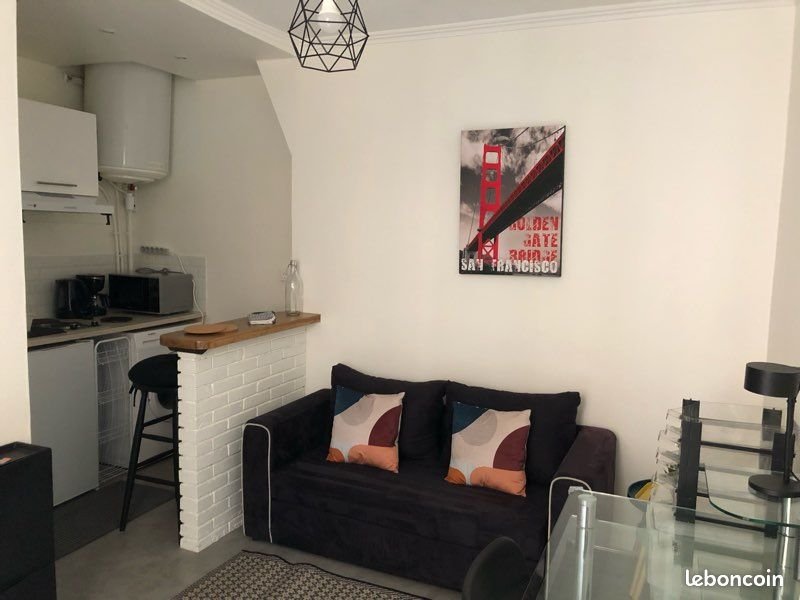 Appartement à louer, 23m², Versailles
