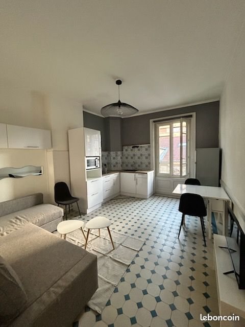 Appartement à louer, 48m², Saint-Étienne