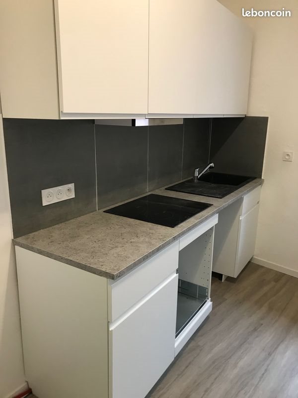 Appartement à louer, 29m², Sète
