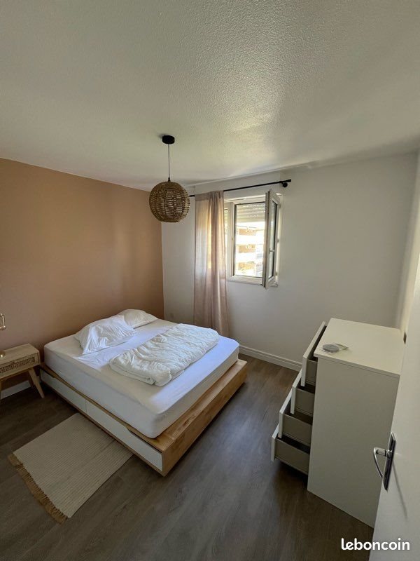 Appartement à louer, 49m², Pau