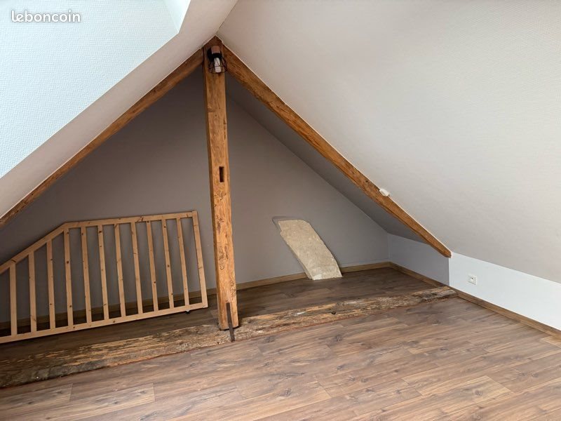 Appartement à louer, 70m², La Milesse