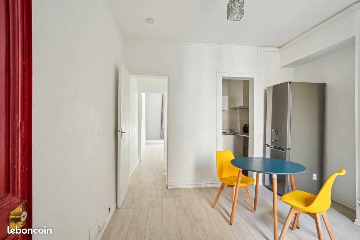 Appartement à louer, 32m², Paris 18ème