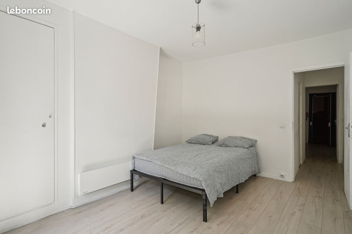 Appartement à louer, 32m², Paris 18ème