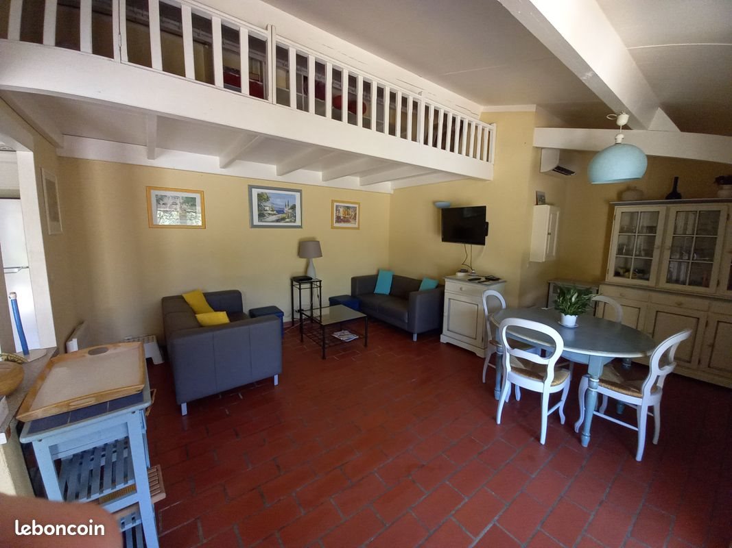 Maison à louer, 80m², La Londe-les-Maures