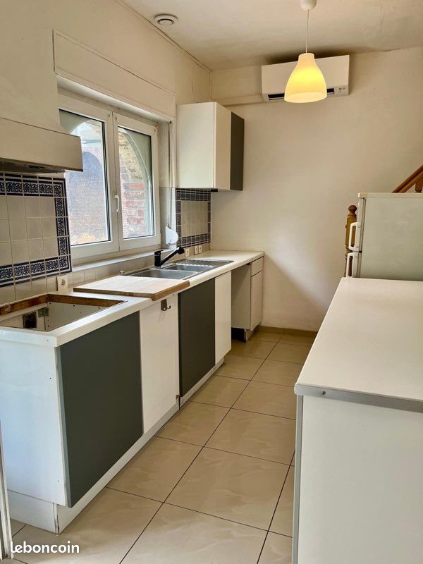 Maison à louer, 50m², Férin