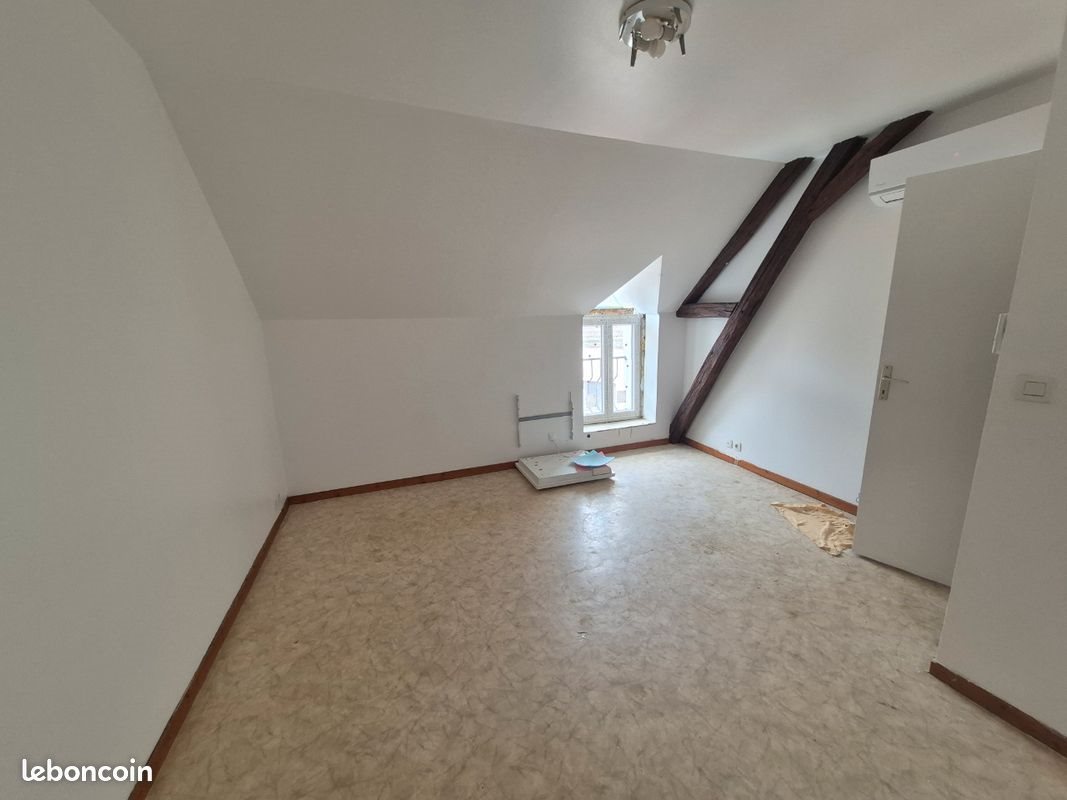 Maison à louer, 85m², Bonny-sur-Loire