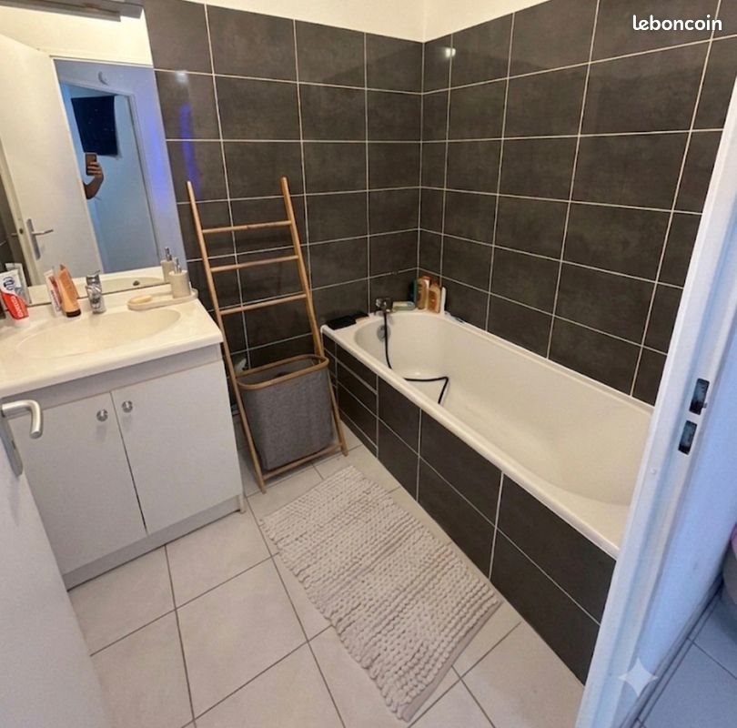 Appartement à louer, 76m², Léguevin