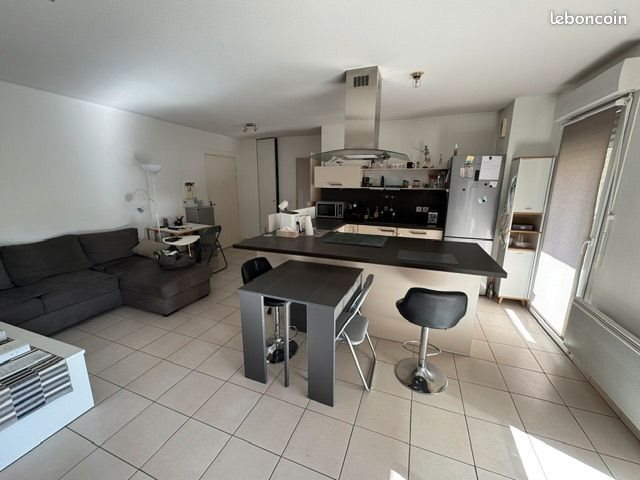 Appartement à vendre, 62m², Solliès-Pont