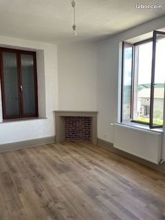 Appartement à louer, 90m², Froncles