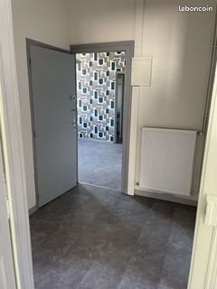 Appartement à louer, 90m², Froncles