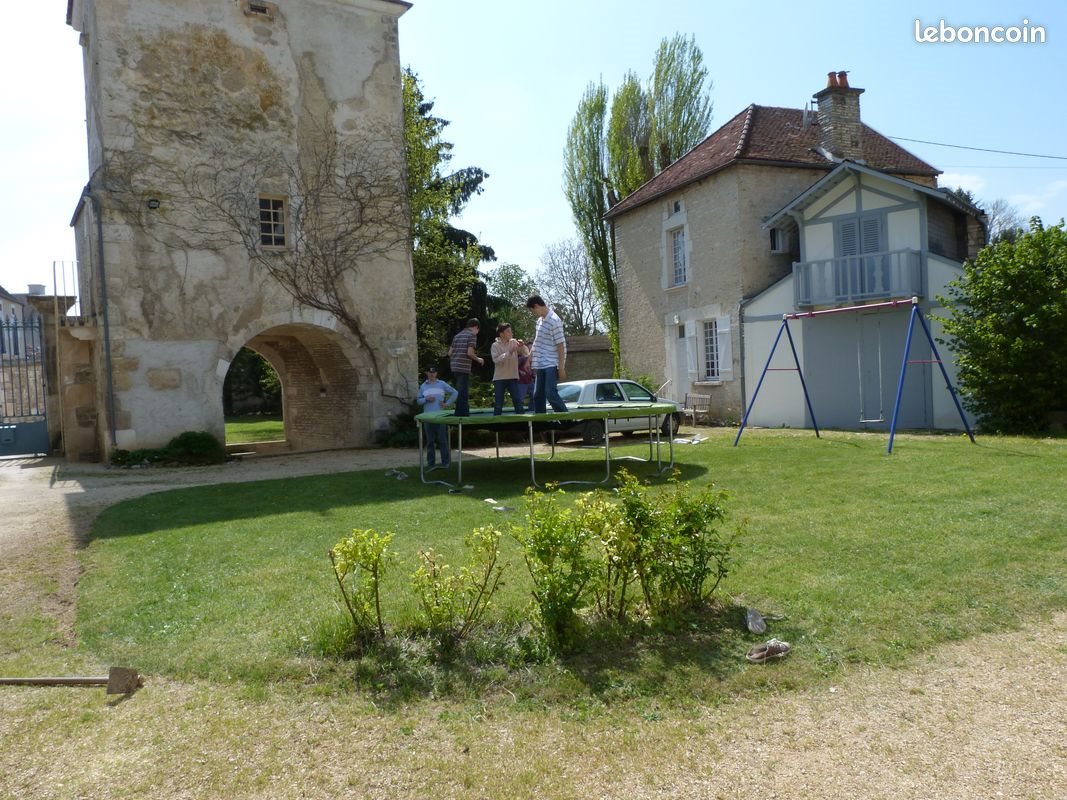 Maison à louer, 102m², Tanlay