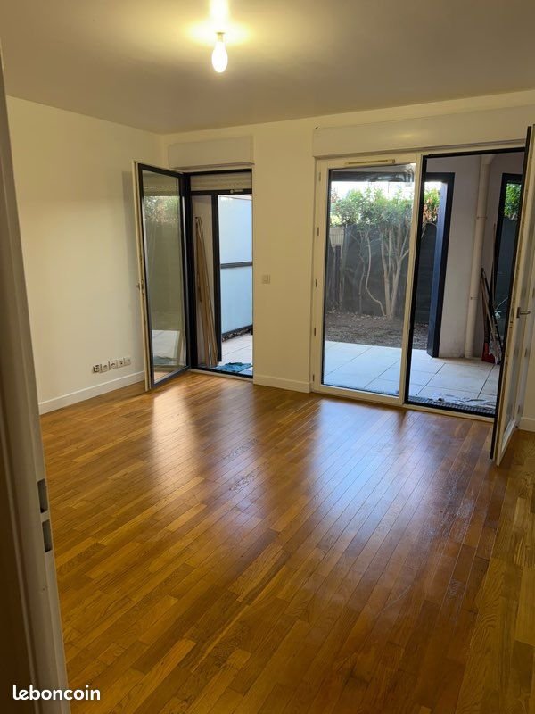 Appartement à louer, 29m², Issy-les-Moulineaux
