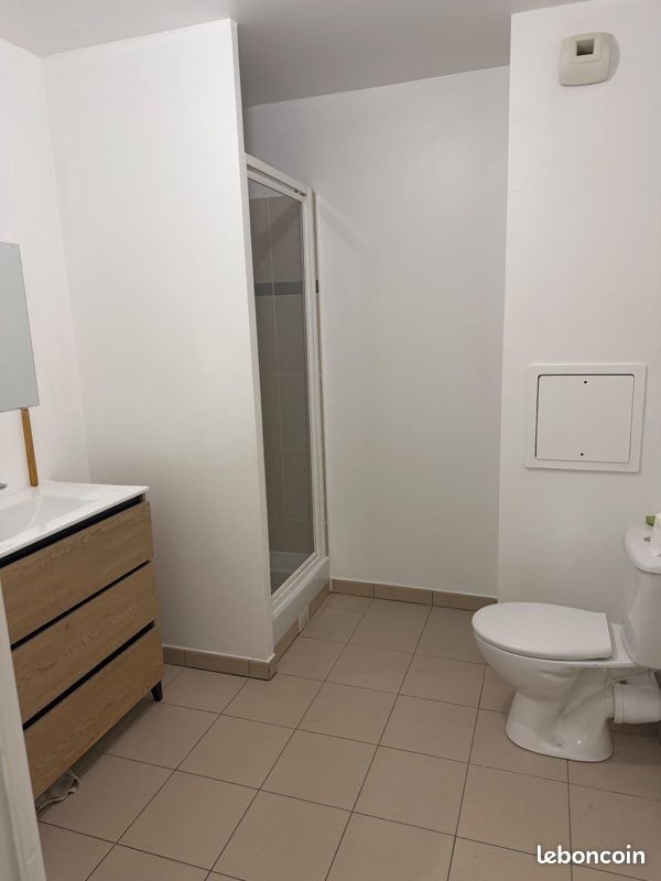 Appartement à louer, 29m², Issy-les-Moulineaux