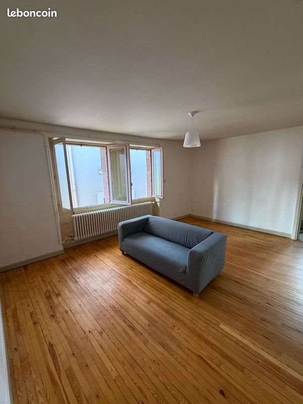 Appartement à louer, 61m², Ambert