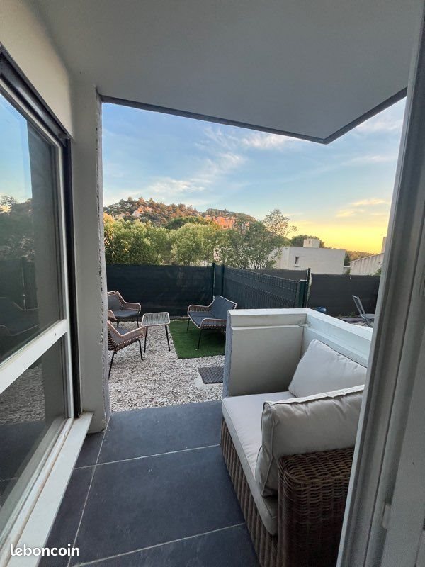 Appartement à louer, 35m², Les Baux-de-Provence