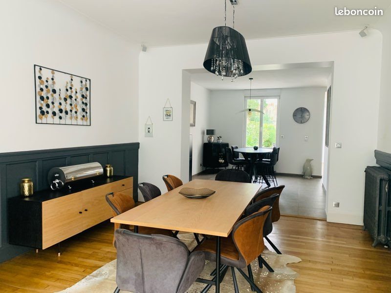 Maison à vendre, 290m², Saint-Quentin