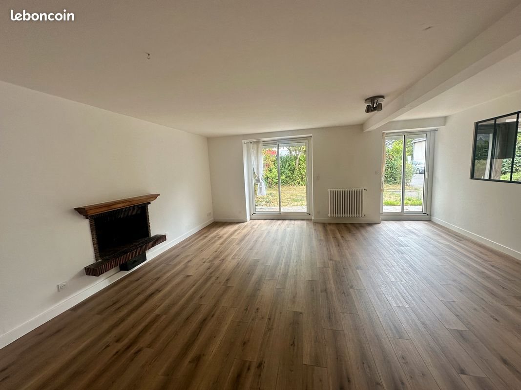 Maison à louer, 101m², Bédée
