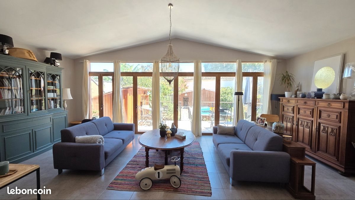 Maison à vendre, 286m², Cozes