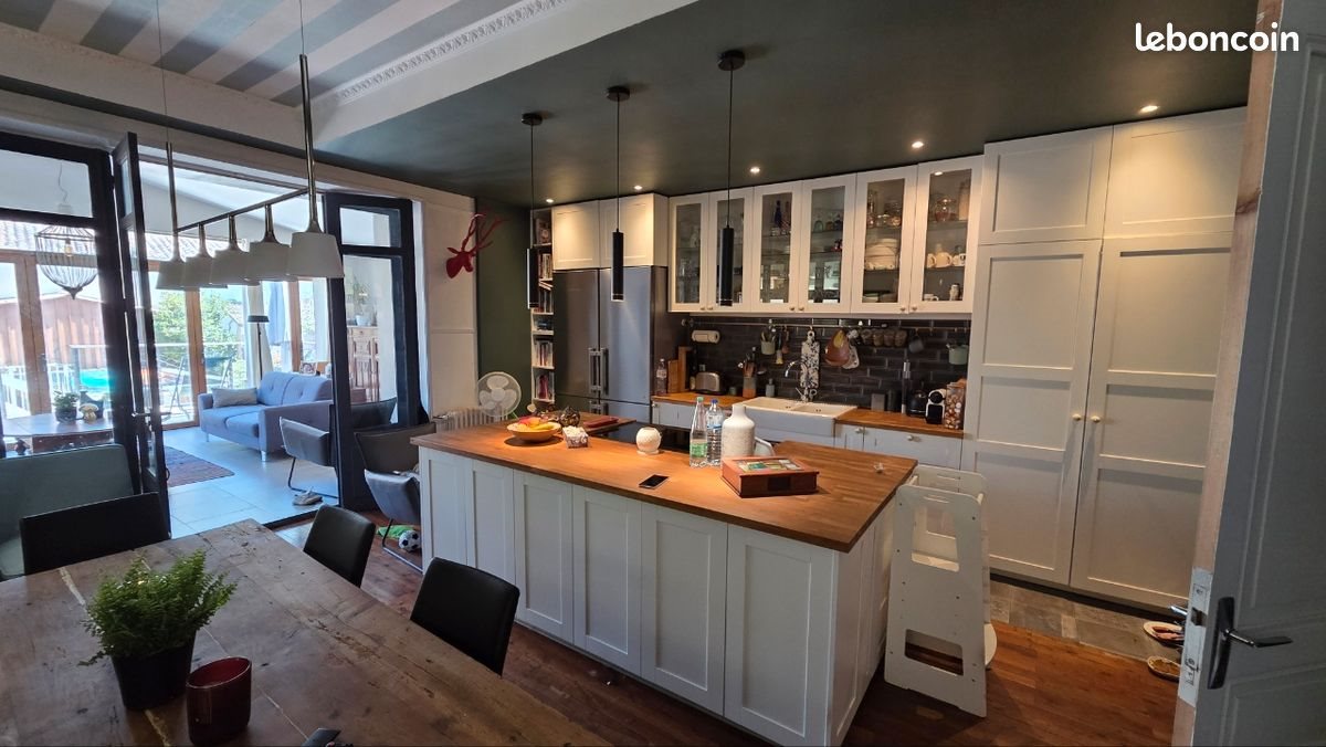 Maison à vendre, 286m², Cozes