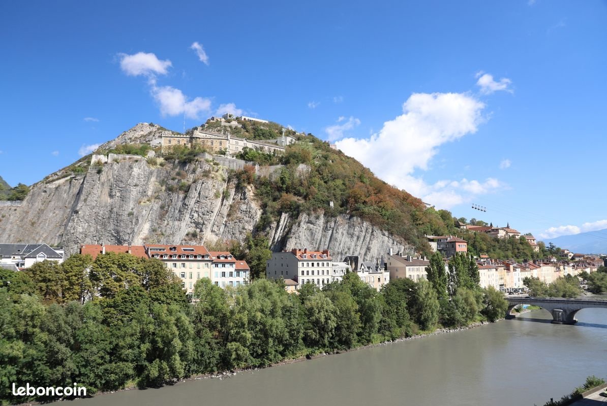 Appartement à louer, 103m², Grenoble