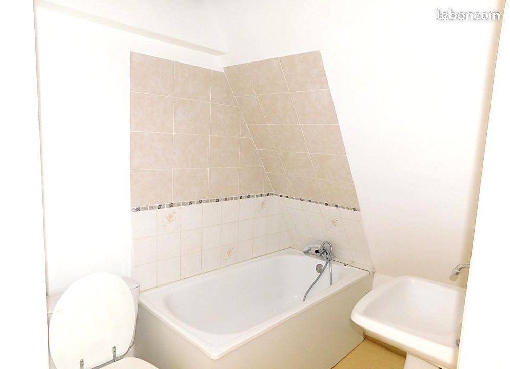 Appartement à louer, 25m², Famars