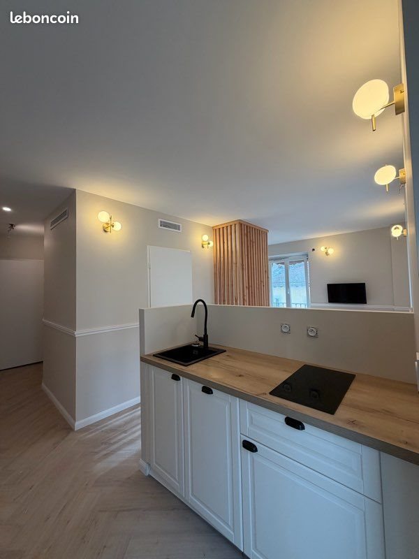 Appartement à louer, 30m², Grenoble