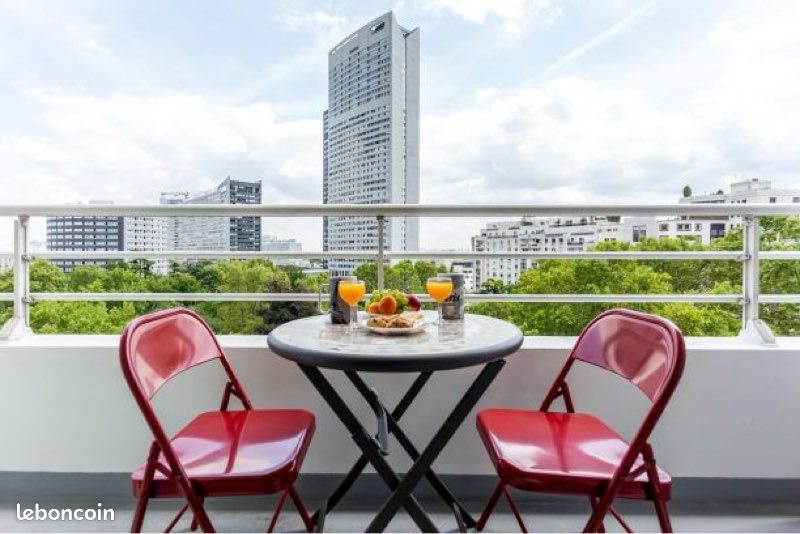 Appartement à louer, 30m², Courbevoie