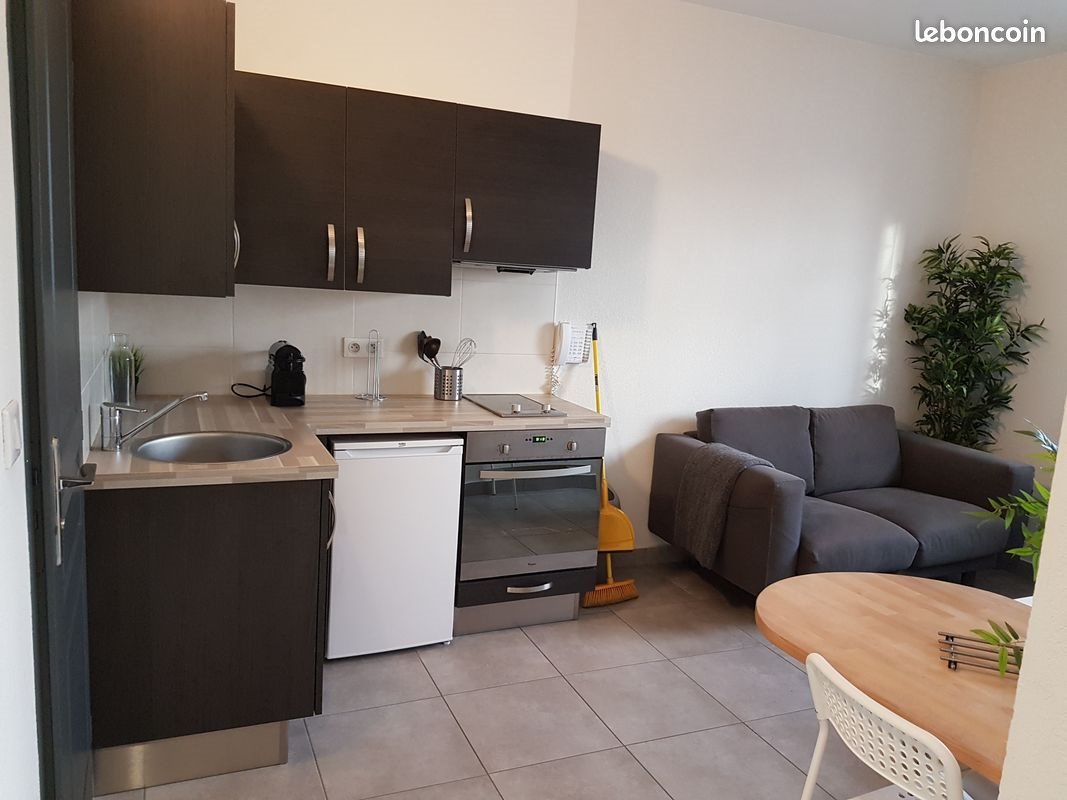 Appartement à louer, 30m², Marignane