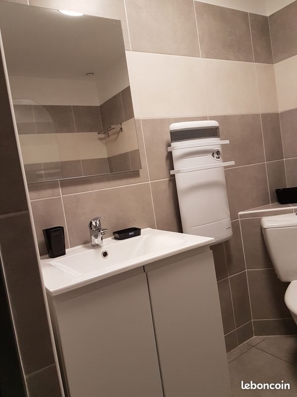 Appartement à louer, 30m², Marignane