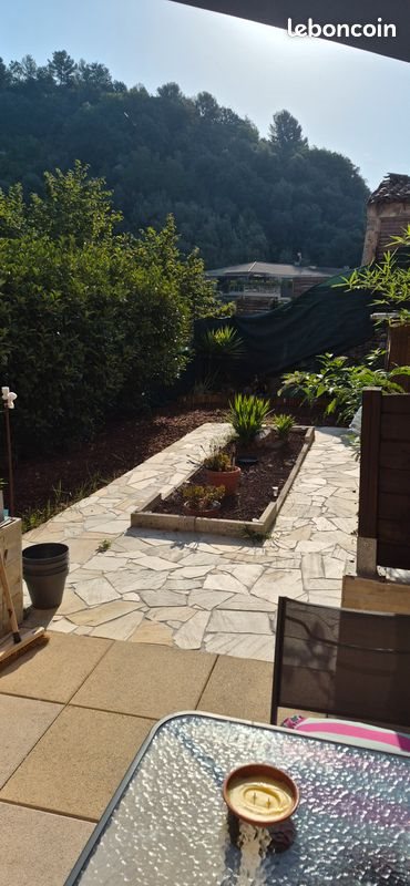 Appartement à louer, 65m², Menton