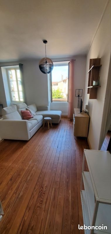Appartement à louer, 44m², Saint-Laurent-sur-Saône