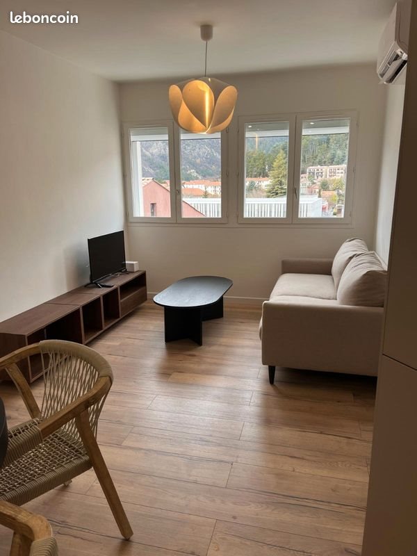 Appartement à louer, 34m², Digne-les-Bains