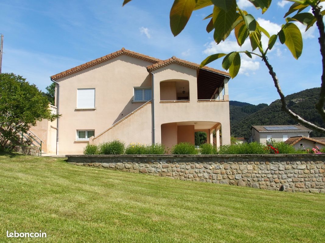 Maison à vendre, 130m², Lalevade-d'Ardèche