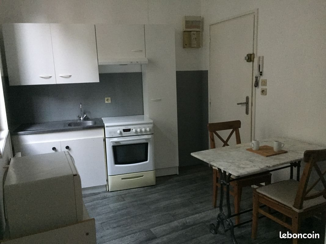 Appartement à louer, 40m², Aurillac