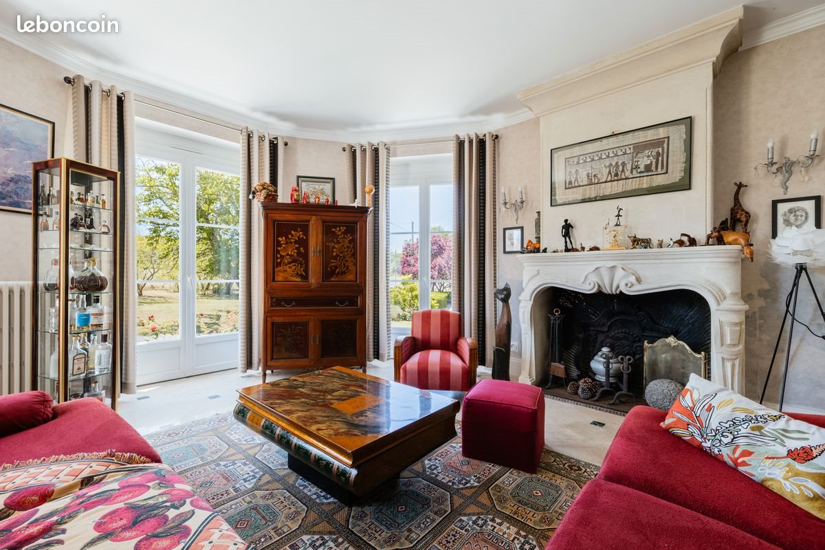 Maison à vendre, 195m², Saint-Même-les-Carrières